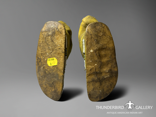 Kiowa Children's Moccasins / 1880