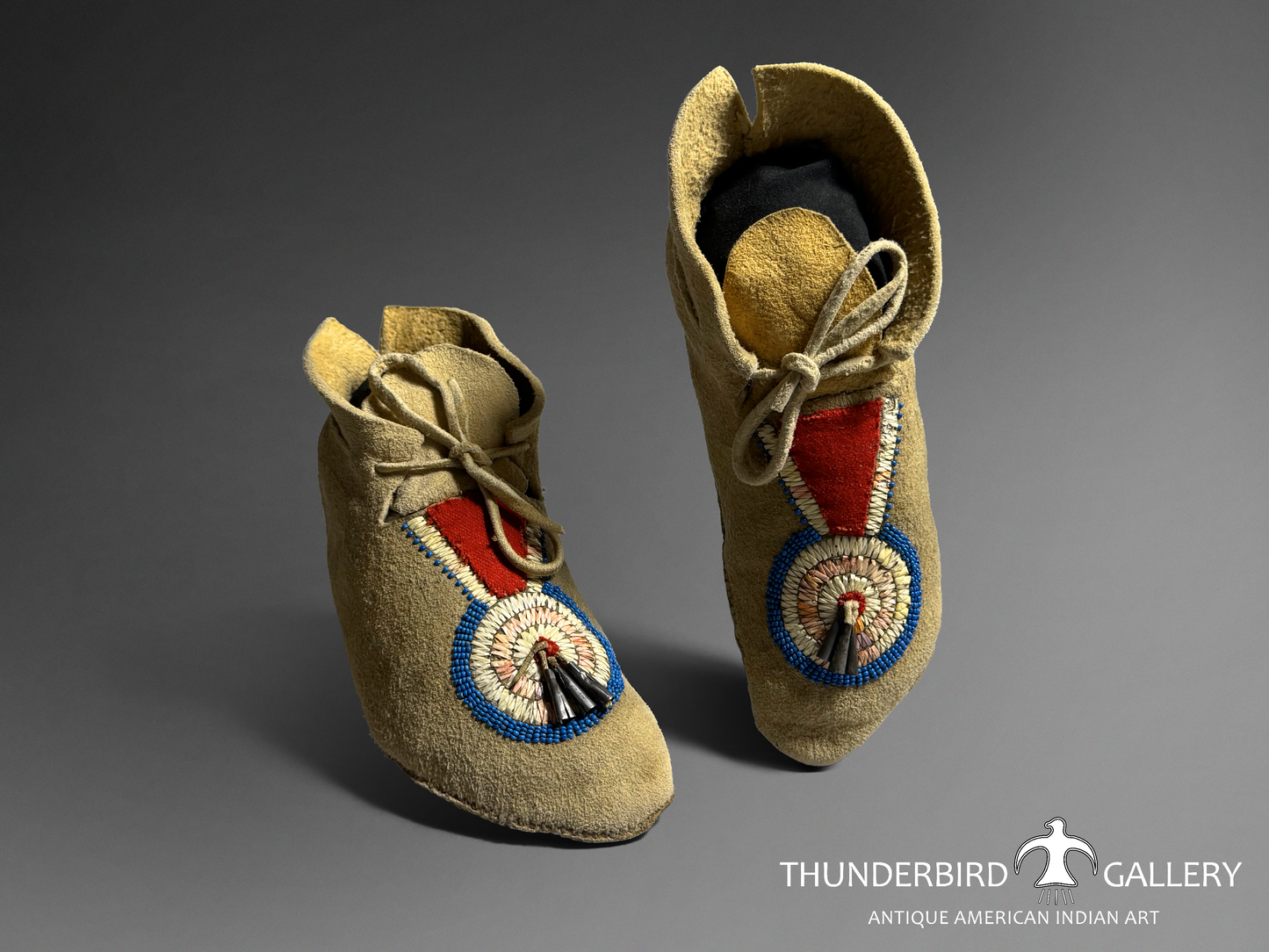 Crow Moccasins / 1860