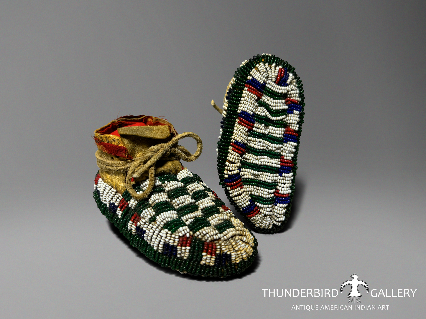 Sioux Children's Moccasins / 1870